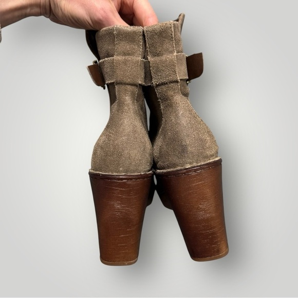 BORN Hailey Buckle Platform Leather Bootie/Side Zip US 9.5 M Taupe Distressed - Picture 12 of 13